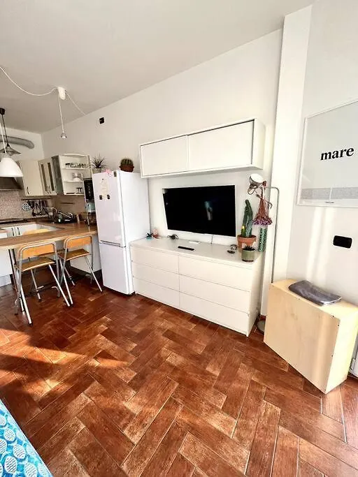 דירות ולקרוסיה Casa Solymar 0*,